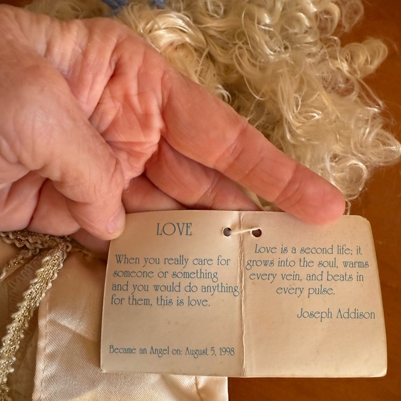 Bean Angel Collectibles Dolls. Friendship and Love. Set of 2. - Picture 6 of 7